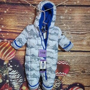 NWT Spyder Infant 3/6 months Snowsuit /bunting with Blue Accents